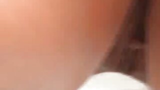 Prsata plavokosa mama Olivia Parrish jaše kurac maca diskrecija porno slike sa svojom dlakavom pičkom